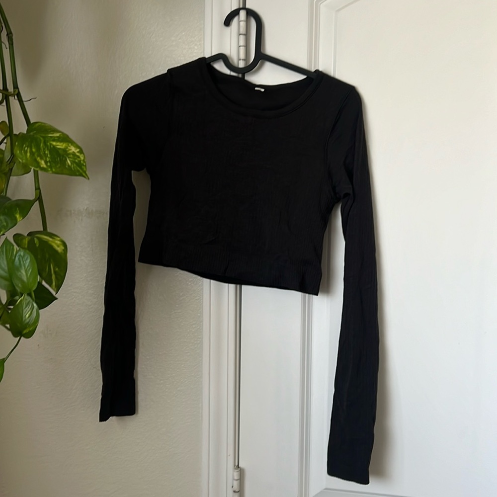 Long sleeve crop lululemon